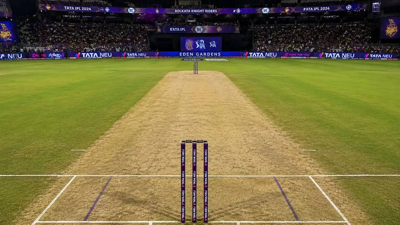 IPL 2026: KKR का सामना DC से, प्लेऑफ की उम्मीदें टिकी