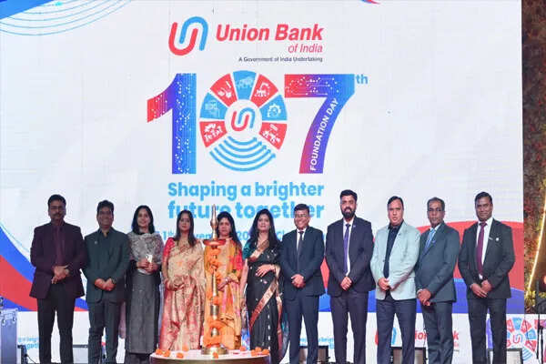 यूनियन बैंक ऑफ इंडिया ने 107वां स्थापना दिवस धूमधाम से मनाया