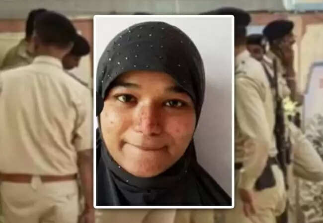 गुजरात एटीएस ने अल-कायदा से जुड़ी शमा प्रवीण को बेंगलुरु से गिरफ्तार किया