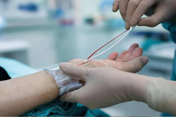 दिल की सेहत के लिए एंजियोग्राफी: जानें प्रक्रिया और सावधानियां