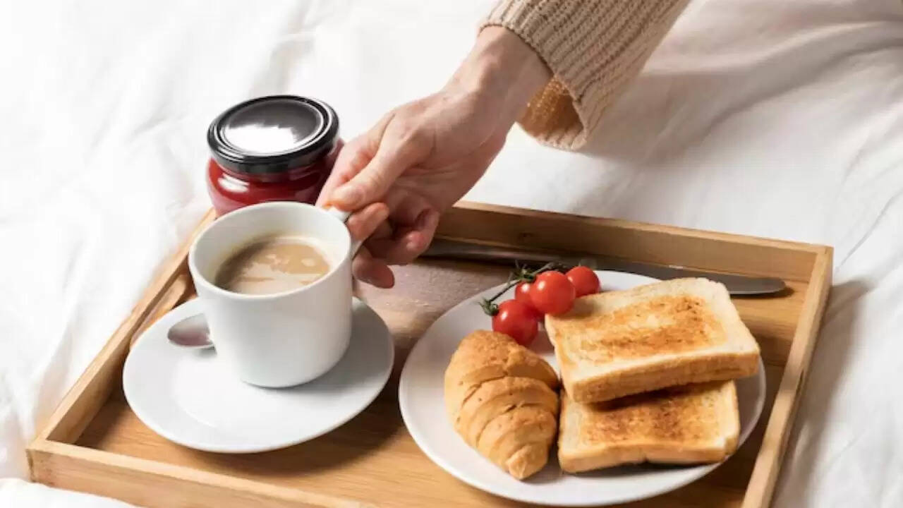 सुबह के नाश्ते का सही समय: डॉक्टरों की सलाह