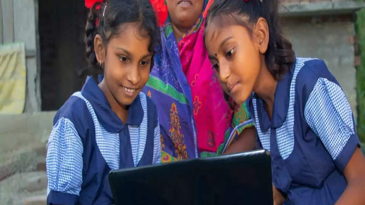 छत्तीसगढ़ की धनलक्ष्मी योजना: लड़कियों की शिक्षा और सशक्तिकरण का नया रास्ता