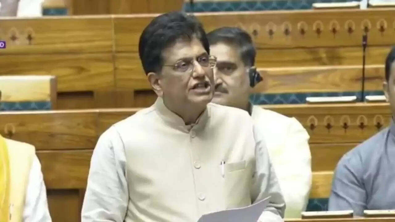 भारत के राष्ट्रीय हितों की रक्षा के लिए केंद्र सरकार उठाएगी कदम: पीयूष गोयल