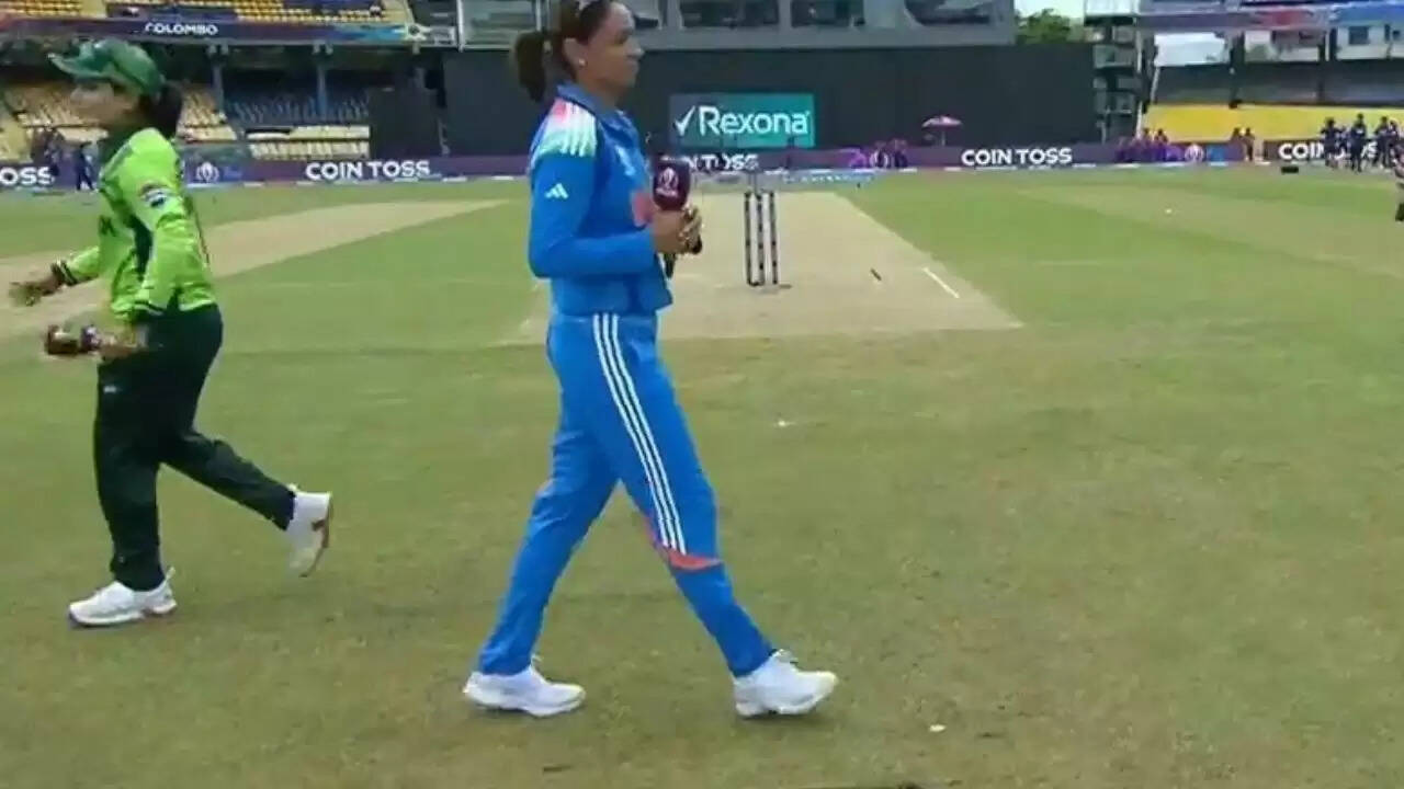 भारत और पाकिस्तान के बीच ICC महिला वर्ल्ड कप 2025 का रोमांचक मुकाबला