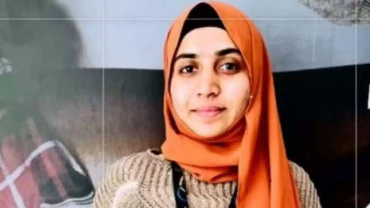 निदा खान का विवाद: गर्भावस्था का हवाला देकर जमानत की मांग, टीसीएस में यौन उत्पीड़न के गंभीर आरोप