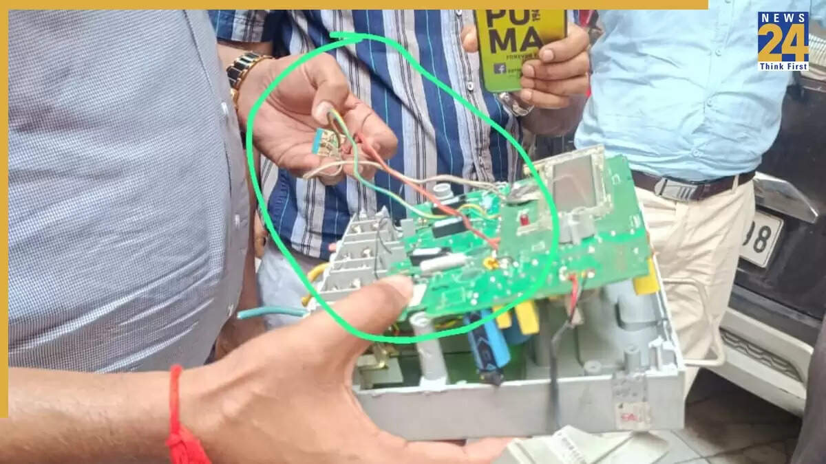 ग्रेटर नोएडा में बिजली चोरी का हाईटेक खुलासा