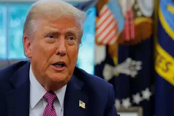 ट्रंप का इजरायल पर बड़ा बयान: युद्ध समाप्ति का निर्णय उनके निर्देशों पर