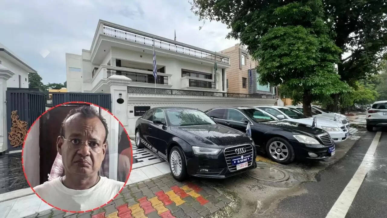 गाजियाबाद में फर्जी दूतावास का भंडाफोड़: हर्षवर्धन जैन की गिरफ्तारी के बाद जांच तेज