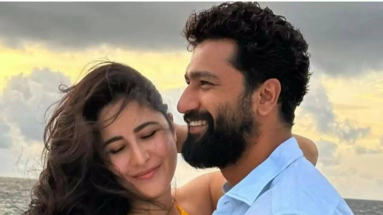 कैटरीना कैफ और विक्की कौशल ने अपने बेटे विहान की पहली तस्वीर साझा की!