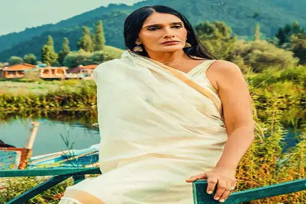 अनु अग्रवाल ने फिल्मी करियर पर किया बड़ा खुलासा, ठुकराए कई ऑफर