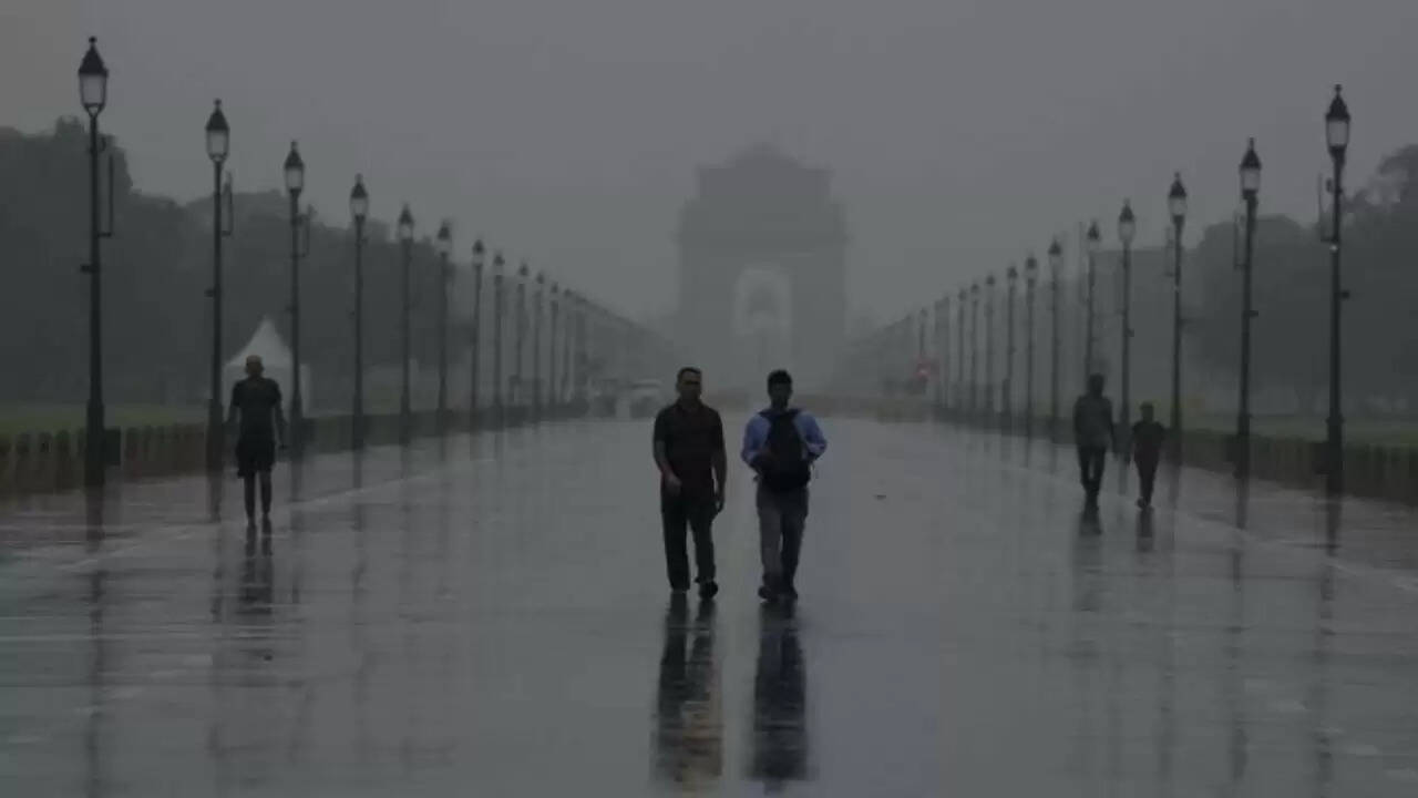 उत्तर भारत में सर्दी का आगाज़: बर्फबारी और बारिश का मौसम