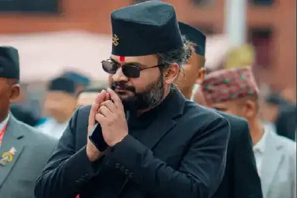 नेपाल सरकार का नया संघीय सिविल सेवा विधेयक: नौकरी के नियमों में बदलाव