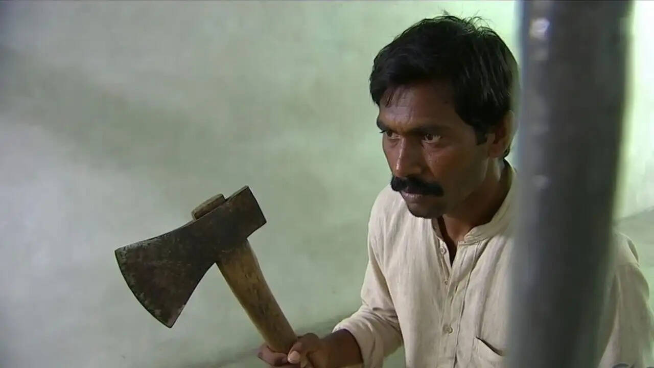 बिहार में सोते व्यक्ति पर कुल्हाड़ी से हमला, आरोपी गिरफ्तार