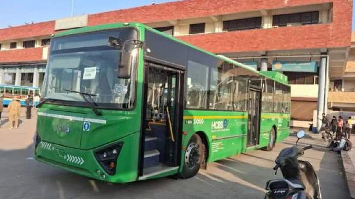 अंबाला में इलेक्ट्रिक बसों की कमी से परेशान, नए रूट पर जाने की योजना