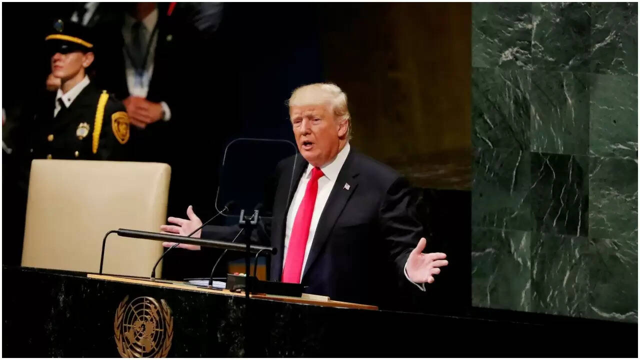 डोनाल्ड ट्रंप का आर्थिक सुधार पर जोरदार भाषण