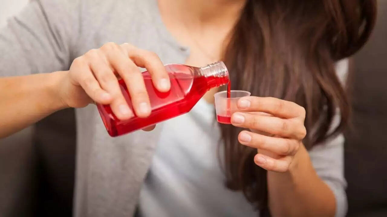 तमिलनाडु में खतरनाक कफ सिरप पर प्रतिबंध: बच्चों की सुरक्षा प्राथमिकता