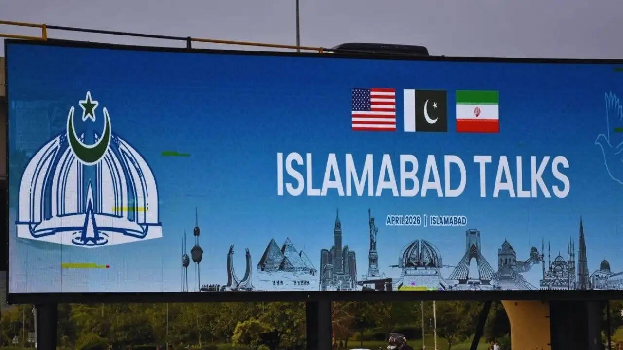 ईरान और अमेरिका के बीच शांति वार्ता से पहले इस्लामाबाद में बढ़ी राजनीतिक खींचतान