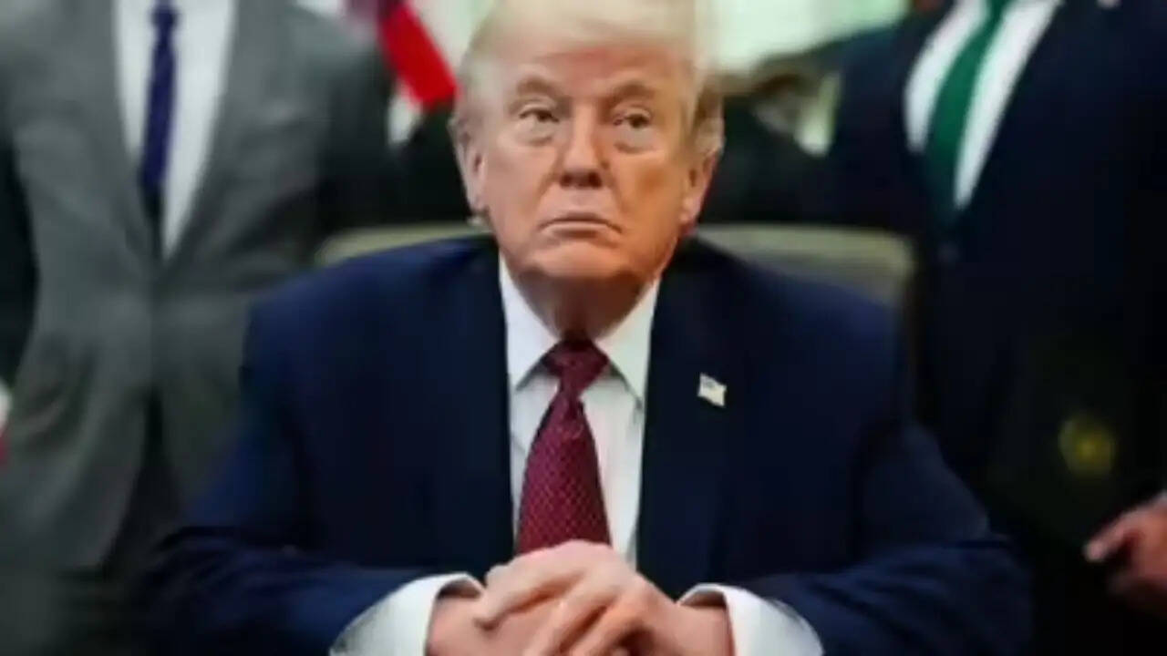 अमेरिका-ईरान तनाव में नया मोड़: ट्रंप ने युद्धविराम बढ़ाने का लिया फैसला