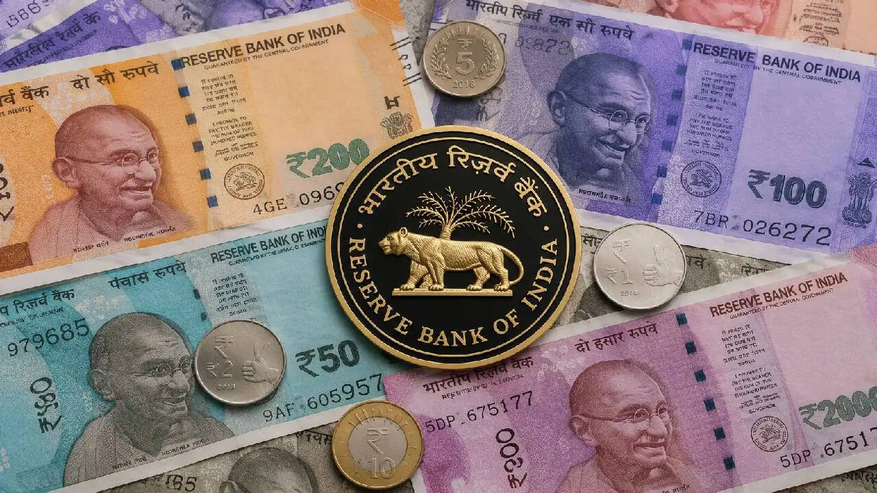 क्या भारत में जल्द ही प्लास्टिक नोट होंगे प्रचलन में? जानें इसके फायदे और कारण