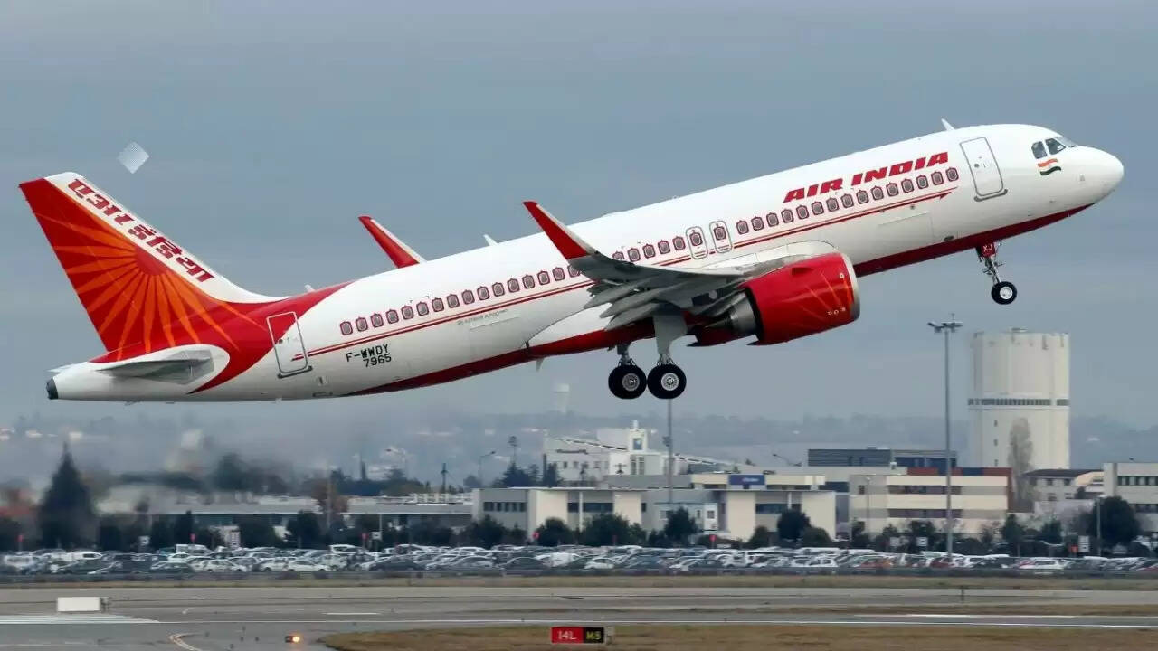 Air India Flight AI 2455: केसी वेणुगोपाल ने साझा किया दिल दहला देने वाला अनुभव