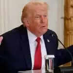 ग्रीनलैंड संकट: ट्रम्प ने सहयोग न करने वाले देशों पर टैरिफ लगाने की दी चेतावनी