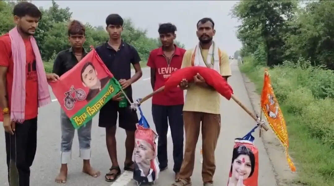 सपा विधायक ने कांवरियों के बीच डिंपल यादव को 'देश की माँ' बताया