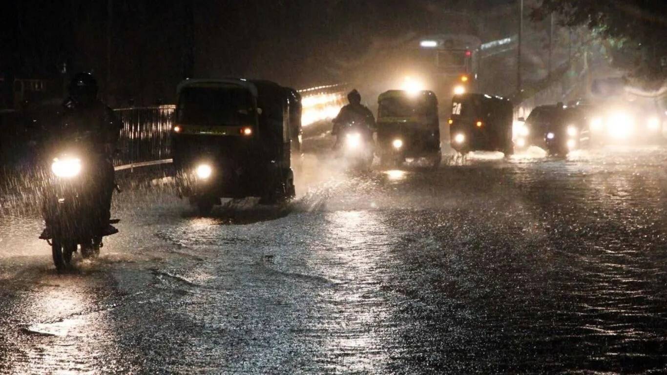 अम्बाला में बारिश ने जनजीवन को किया प्रभावित, अधिकारियों की छुट्टियां रद्द