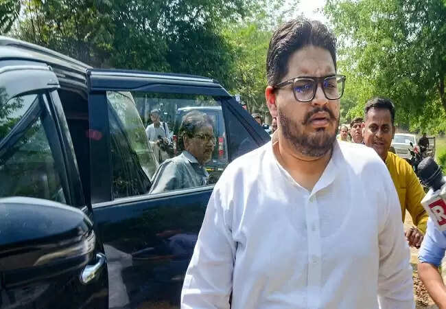 इलाहाबाद हाईकोर्ट ने मुख्तार अंसारी के बेटे उमर अंसारी को दी जमानत