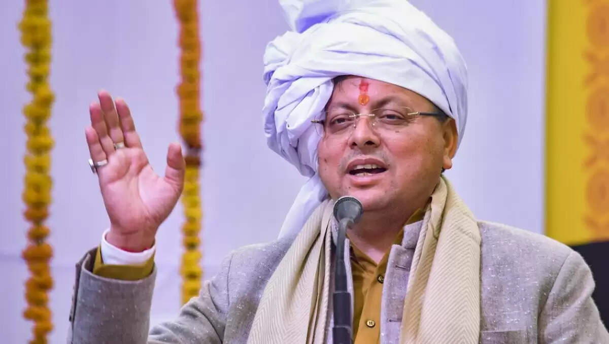 मुख्यमंत्री धामी ने हरिद्वार में मां गंगा की पूजा कर नदियों के संरक्षण का किया आह्वान