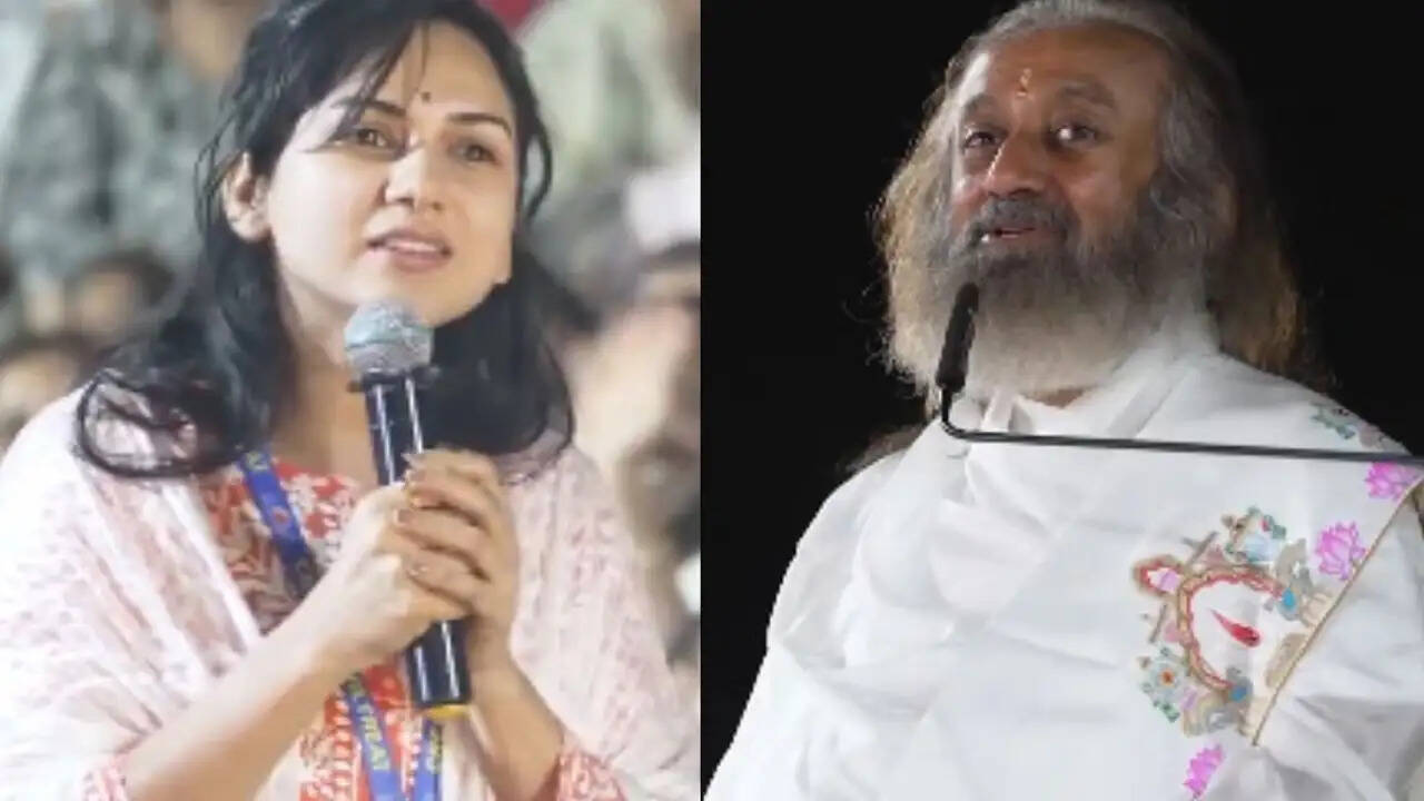 आकांक्षा चमोला ने ट्रोलिंग पर खोली अपनी बात, खुशी को लेकर जजमेंट का सामना