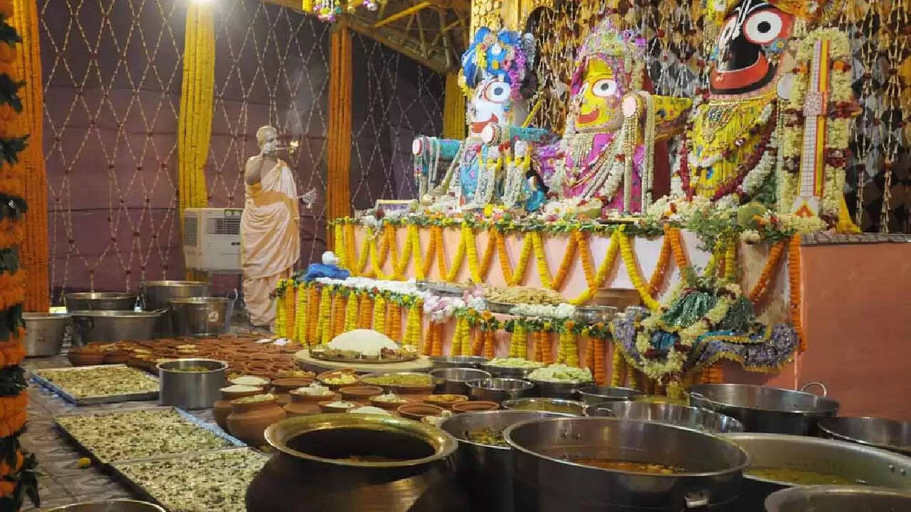 पुरी का महाप्रसाद: छप्पन भोग की परंपरा और महत्व