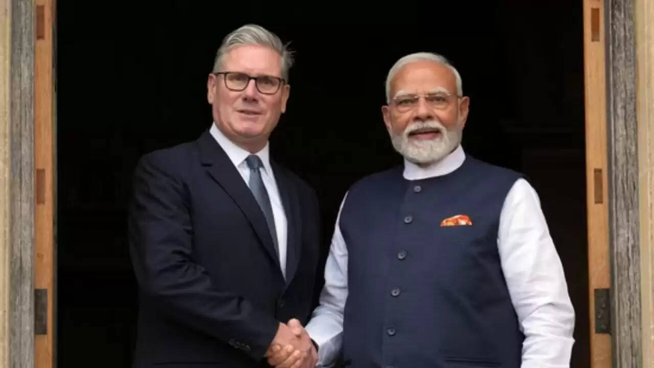 भारत और ब्रिटेन के बीच ऐतिहासिक व्यापार समझौता: क्या हैं इसके फायदे?