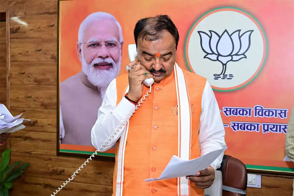 केशव प्रसाद मौर्य विधानसभा चुनाव से दूर रहने का कर सकते हैं फैसला