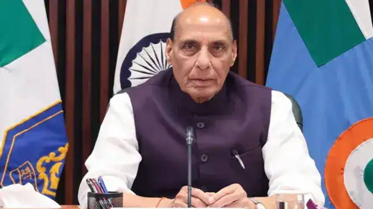 भारत की रक्षा खरीद में ऐतिहासिक कदम, 1.10 लाख करोड़ रुपये के सौदों को मिली मंजूरी
