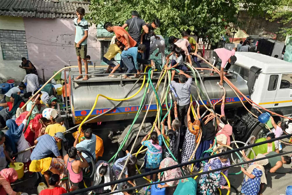 दिल्ली में जल संकट: भविष्य की चेतावनी और समाधान की आवश्यकता