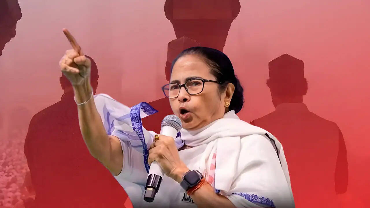 कोलकाता में ईद पर ममता बनर्जी का राजनीतिक भाषण, BJP पर तीखा हमला