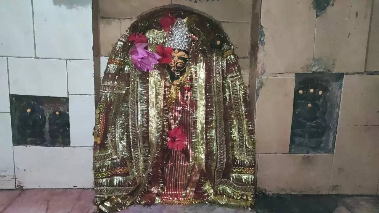 कुल और कोख की रक्षा करती है मां कौलेश्वरी, देश-विदेश से आते हैं श्रद्धालु