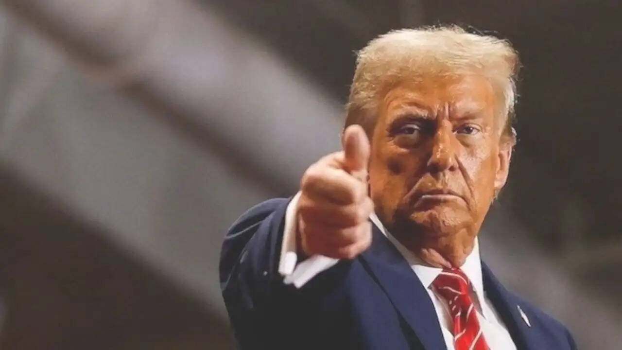 डोनाल्ड ट्रंप का ईरान पर संयुक्त हमले पर बयान: परमाणु संयंत्रों का पुनर्निर्माण रोकना आवश्यक