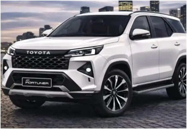 Toyota की नई 7 सीटर SUVs जल्द होंगी लॉन्च, जानें खासियतें