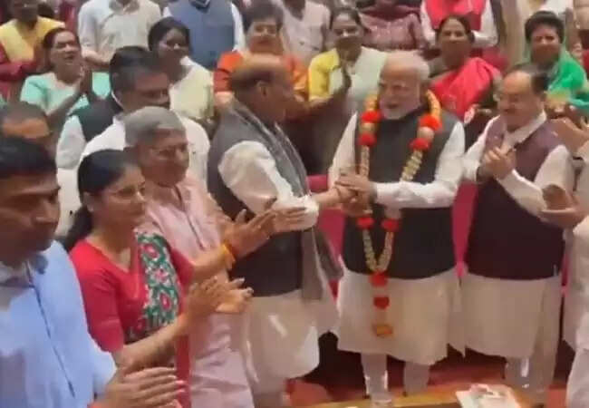 एनडीए संसदीय दल की बैठक में ऑपरेशन सिंदूर पर प्रस्ताव पारित