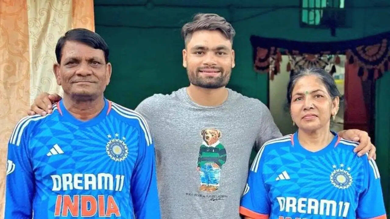 भारतीय क्रिकेटर रिंकू सिंह के पिता का निधन