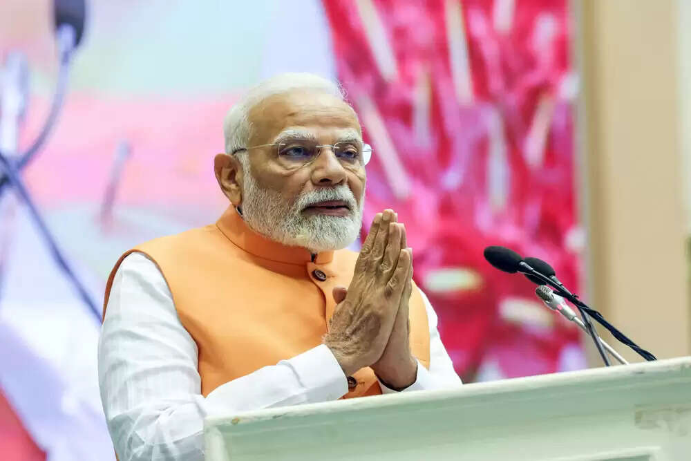 आपातकाल के 50 साल: पीएम मोदी ने लोकतंत्र की रक्षा करने वालों को किया सलाम