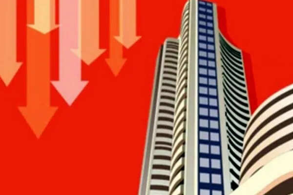 भारतीय शेयर बाजार में गिरावट, मिडकैप और स्मॉलकैप में तेजी