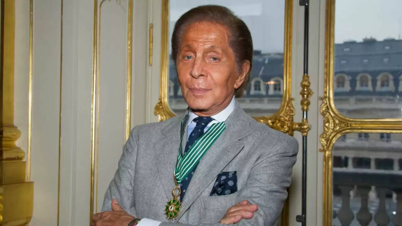 फैशन के दिग्गज Valentino Garavani का निधन: एक युग का अंत