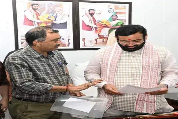 हरियाणा में पत्रकारों के लिए स्वास्थ्य बीमा और पेंशन सुधार की मांग