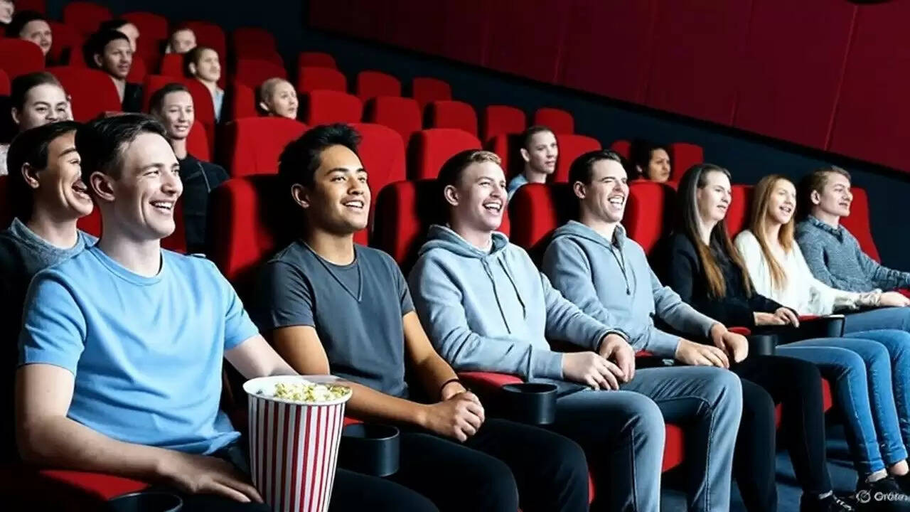 बिहार चुनाव में वोटिंग को बढ़ावा देने के लिए सिनेमा हॉल में छूट