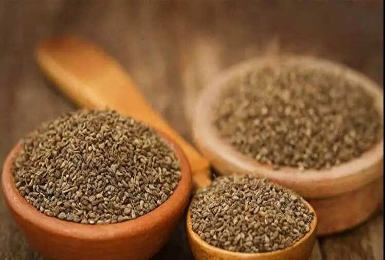 अजवाइन के अद्भुत स्वास्थ्य लाभ: जानें कैसे करें उपयोग