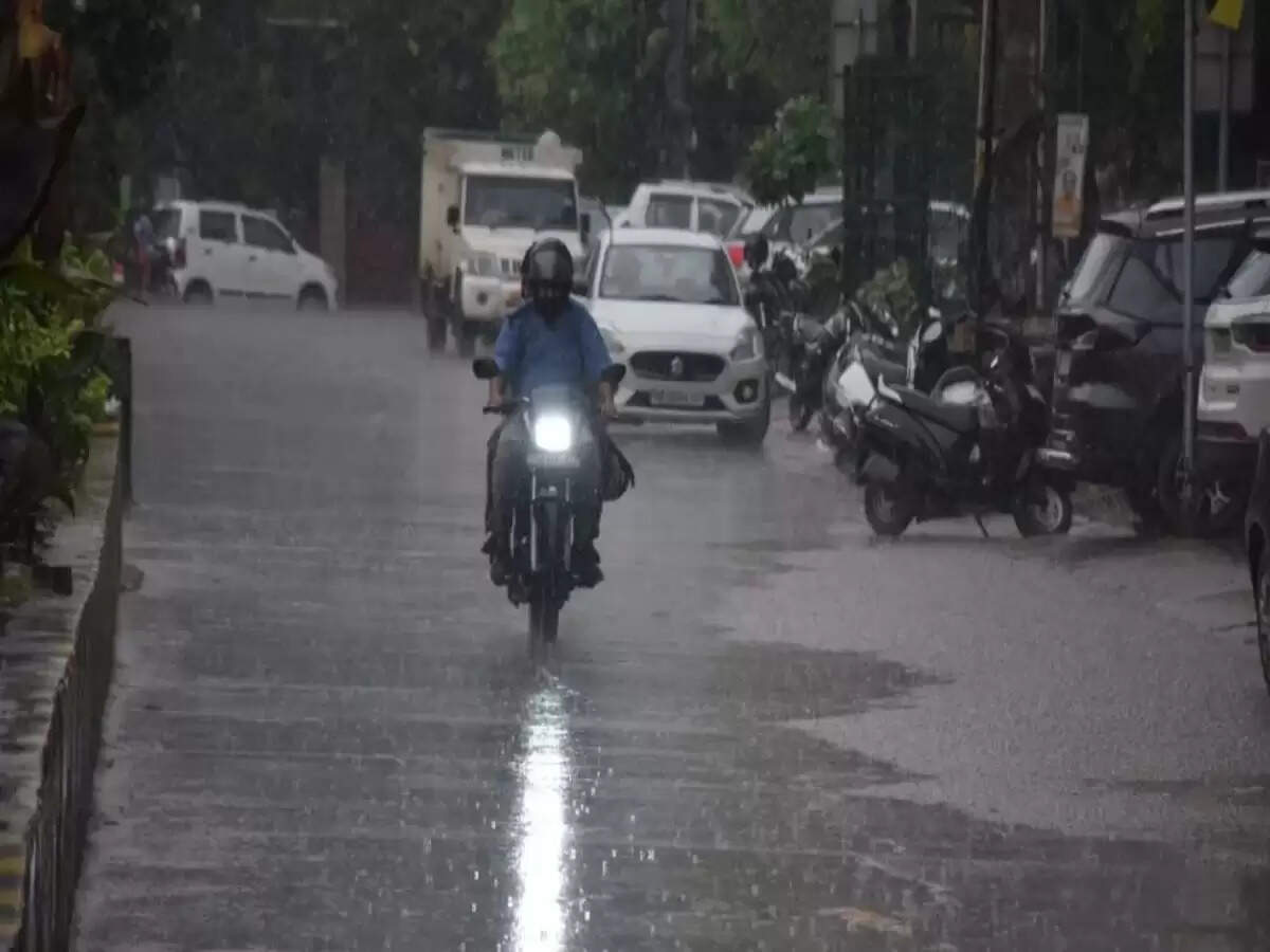 दिल्ली में बारिश से मिली गर्मी से राहत, मौसम विभाग ने जारी किया येलो अलर्ट