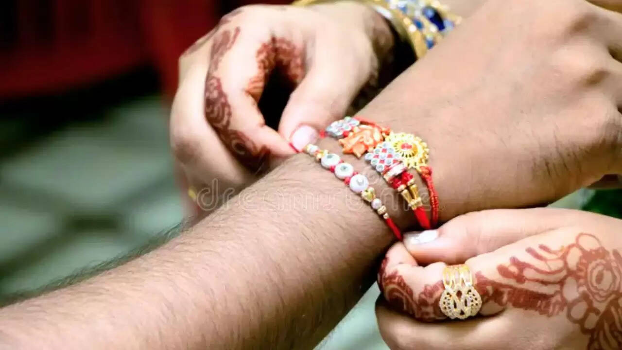 रक्षाबंधन पर सुराणा गांव की अनोखी परंपरा: क्यों नहीं मनाते हैं भाई-बहन का यह त्योहार?