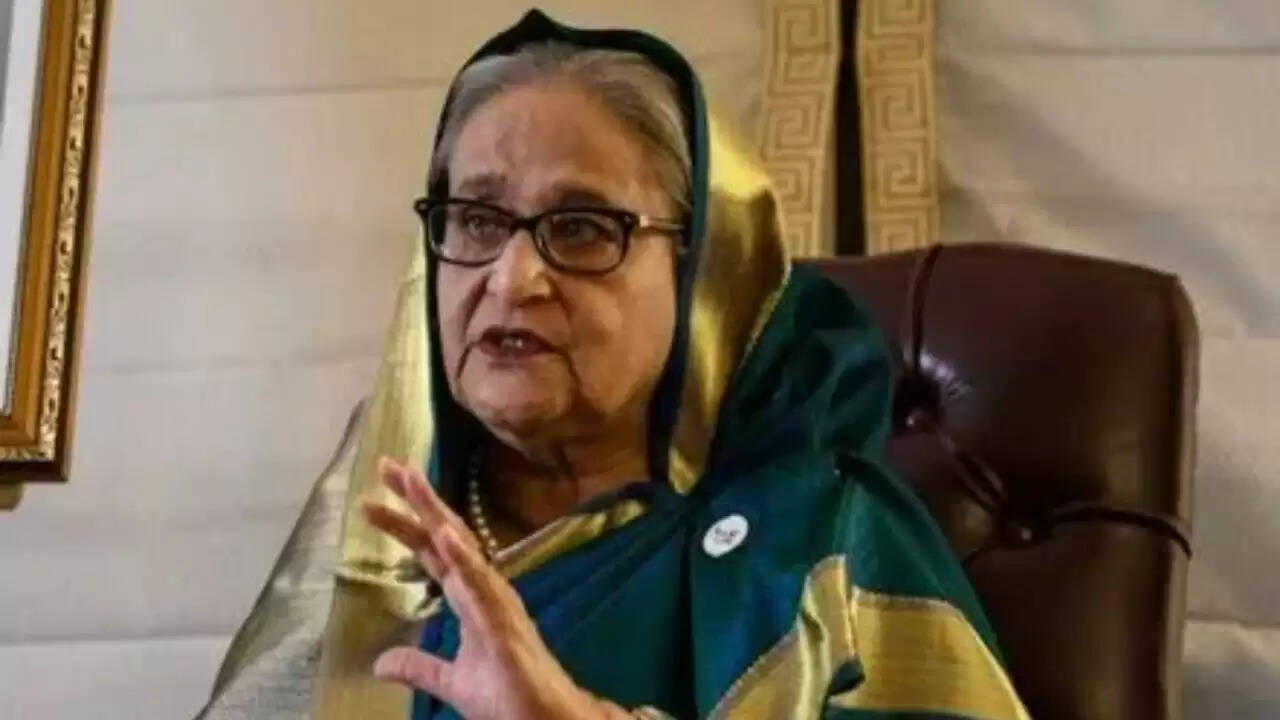 शेख हसीना को अंतर्राष्ट्रीय न्यायाधिकरण का बड़ा झटका: मानवता के खिलाफ अपराध का आरोप
